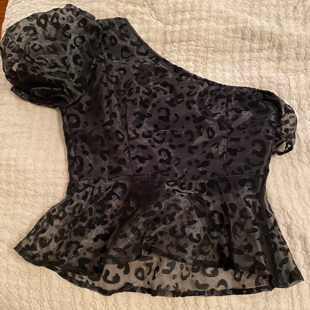 Peplum one shoulder top